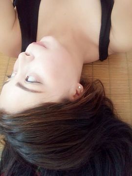 雅儿←_←！！！！主播照片