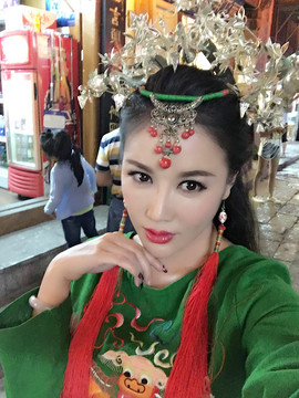 馨儿索主播照片