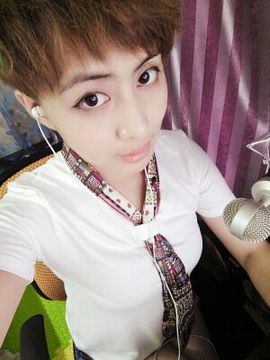 气质小神经~主播照片