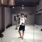 原来是帅小豪海报