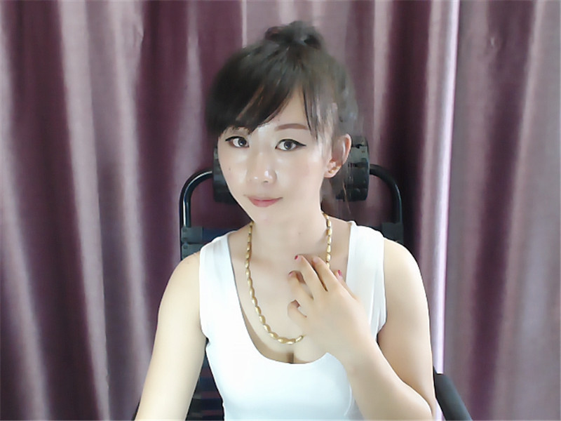 微笑的@天使的主播海报