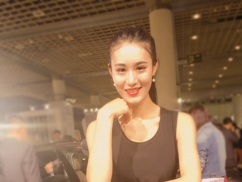 owns的主播海报