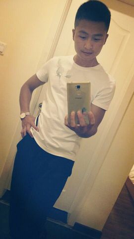 ♛贝多芬的眼睛主播照片