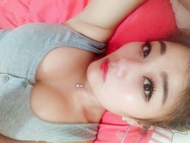 亲切家族主播照片