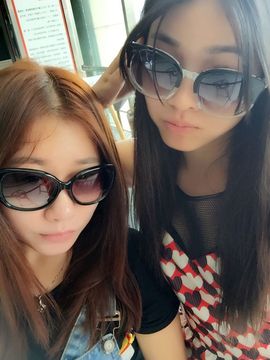 村花😯主播照片