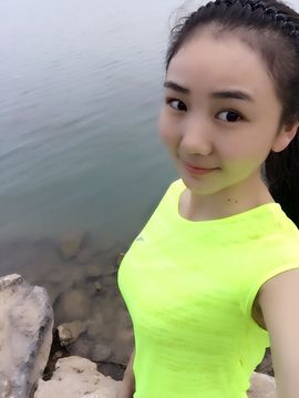 唯物唯语为你主播照片
