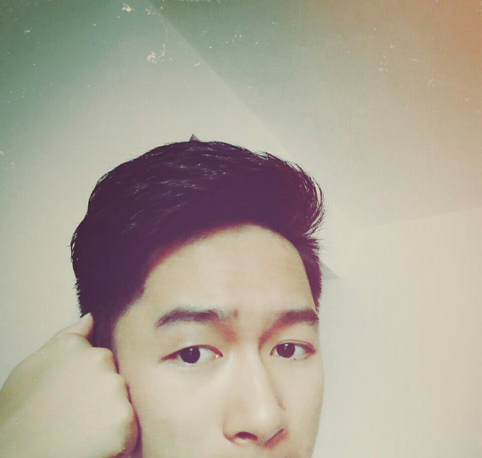尽微凉™的主播照片
