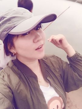 🌸趣儿姐🎶主播照片