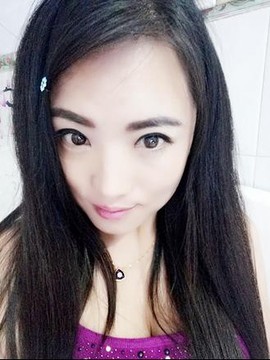 雪离儿主播照片