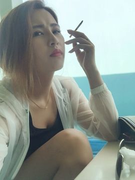金灿灿ゞ❤勿忘心安主播照片