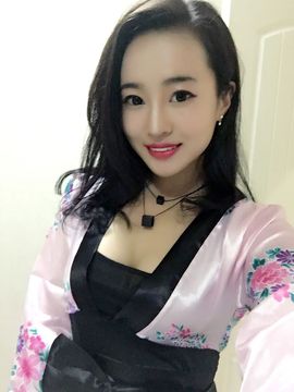 。史上最任性巫女主播照片