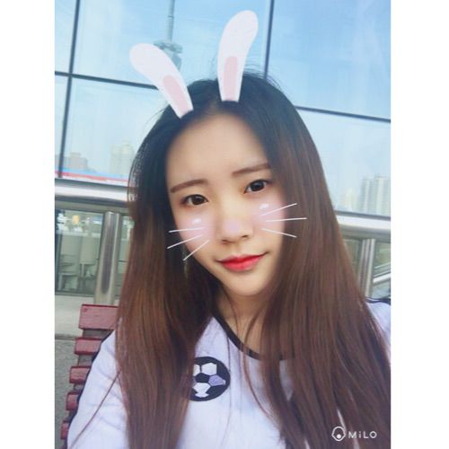 💕雅儿求升级主播照片
