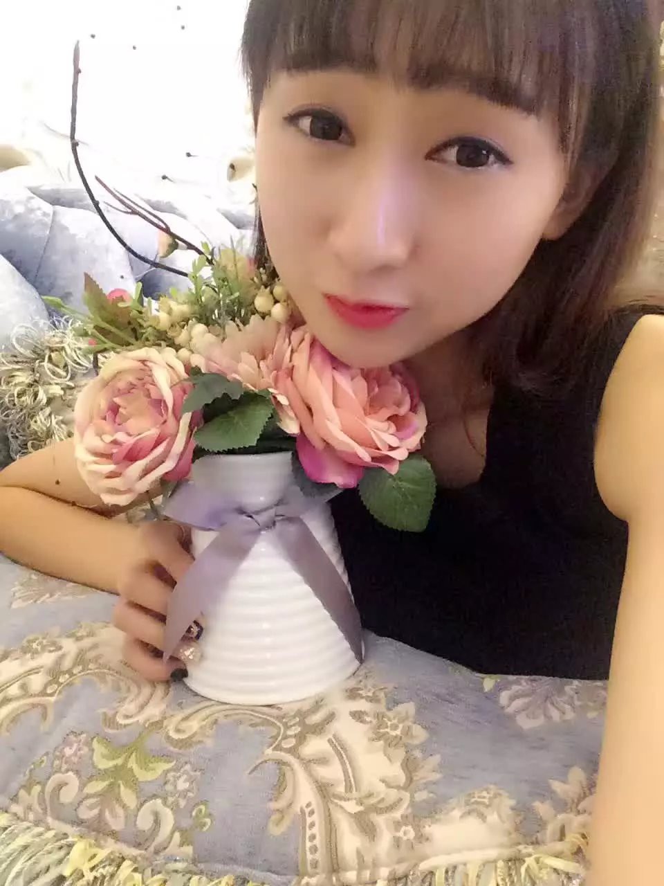 💋茂茂👑👑的主播照片