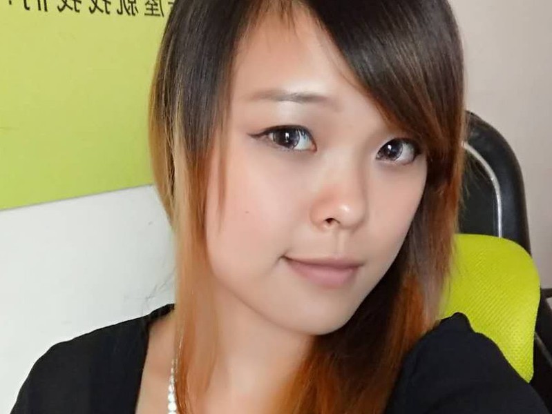 ┽锦瞳..的主播海报