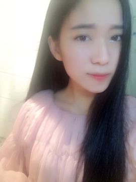 小艾么👠主播照片