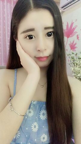 元亦薇主播照片