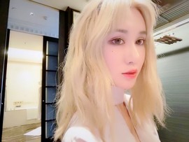 泠汐小混血用心唱歌主播照片