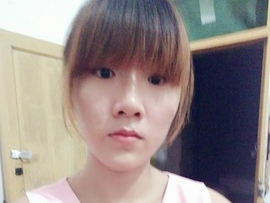妞不美，但开心主播照片