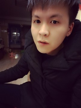 万众瞩目你兽哥主播照片