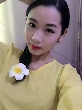 艾艾、思密达主播照片