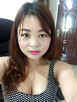 蚀骨💋冷美人主播照片