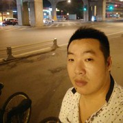 梁兴伦