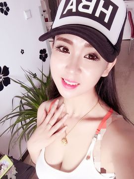 未央暂停播主播照片