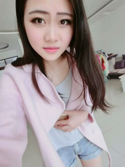 qq16047796主播照片