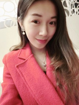 大聆听温主播照片