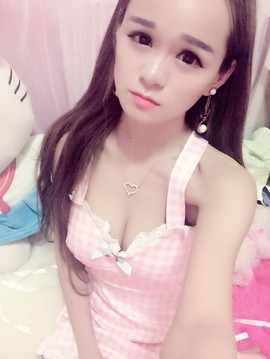亲切家族主播照片
