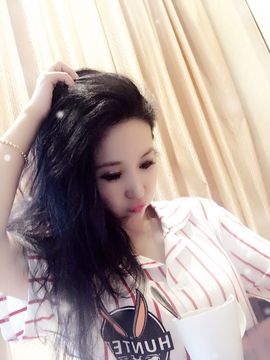 魅丽晴儿主播照片