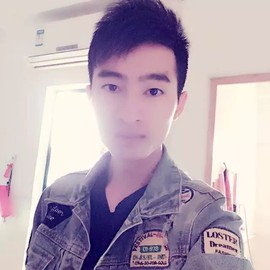 阿哲【小脑斧】主播照片