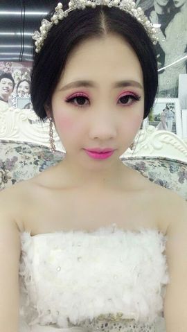 炸提莫的小蘑菇主播照片