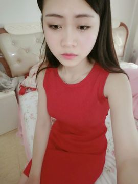 奕露西$唱歌主播照片