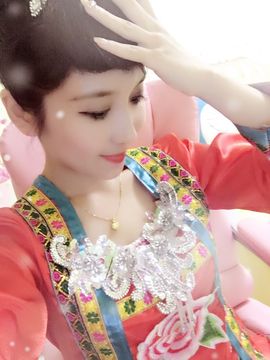 魅丽晴儿主播照片