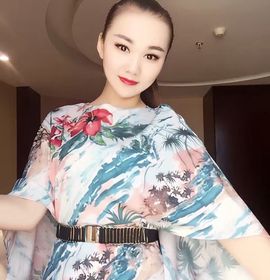唯物唯语为你主播照片