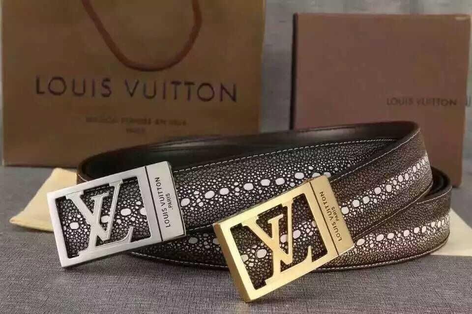 妮唯可時(shí)尚分享的主播照片
