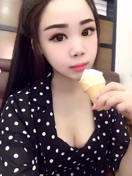 亲切家族主播照片