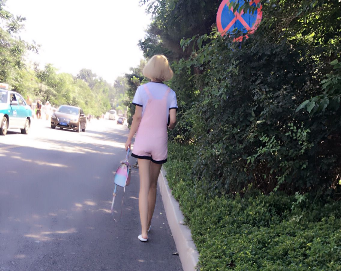 璐宝停播主播照片