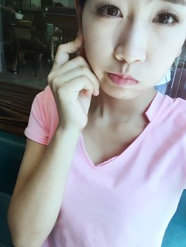 A张子轩主播照片