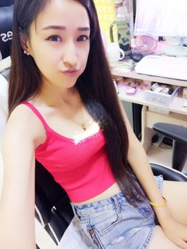 笑笑（爱是回忆美好）主播照片
