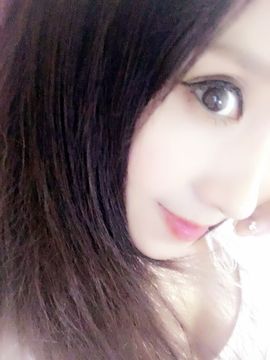 魅丽晴儿主播照片