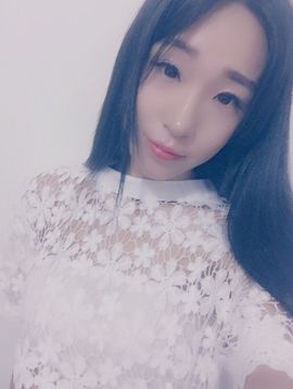 夏月宝宝主播照片