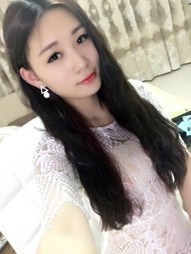 灬苒苒主播照片