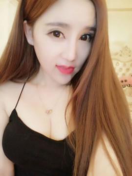 1218189659主播照片
