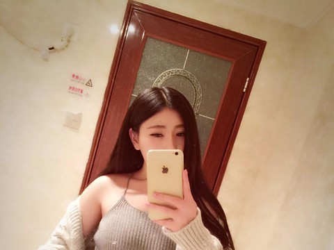 米粒仙人掌海报