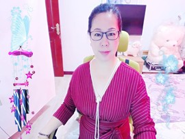 魅力女人唱民歌主播照片