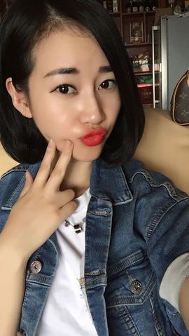 不知道呀……主播照片