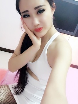 风中的风铃主播照片