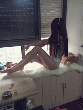 风中的风铃主播照片